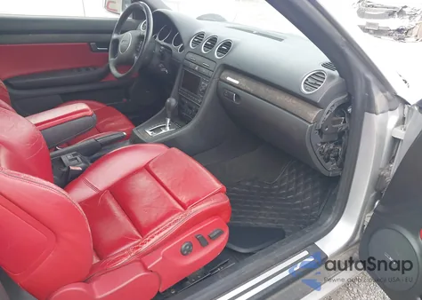 2006 Audi S4 z USA, uszkodzony, nr VIN WUARL48H46K900691